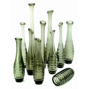 Wazon 'Carola' VEB Glaswerk Schwepnitz, proj. Fritz Keuchel fot. antyki.xyz