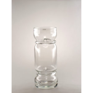 Wazon bezbarwny Huta Tarnów proj. Adam Ptak fot. Adam Ptak