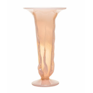 Wazon szklany Krakowski Instytut Szkła fot. desa.pl