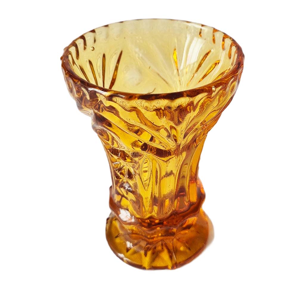 Wazonik szklany profil Huta Ząbkowice fot. Marek Ryszka